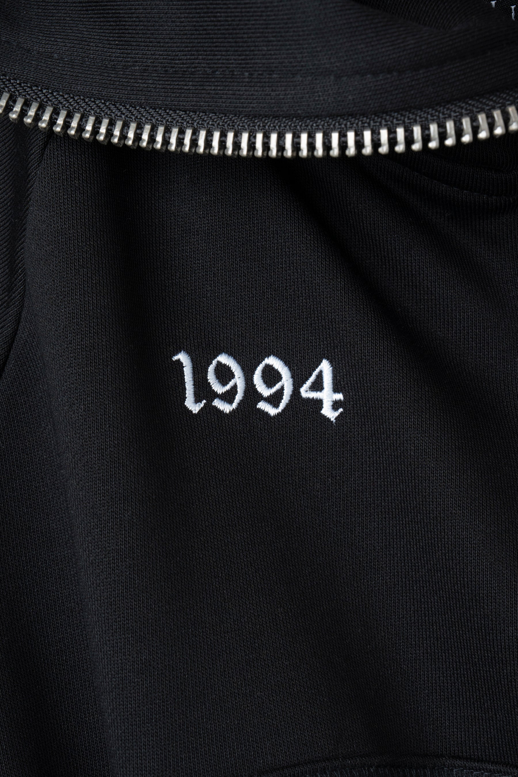 Double Line Cropped Hoodie（BLACK)